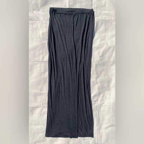 Amour Vert Dresses & Skirts - Amour Vert Charcoal Full Length Maxi Skirt Side Slit Casual Large Made in USA